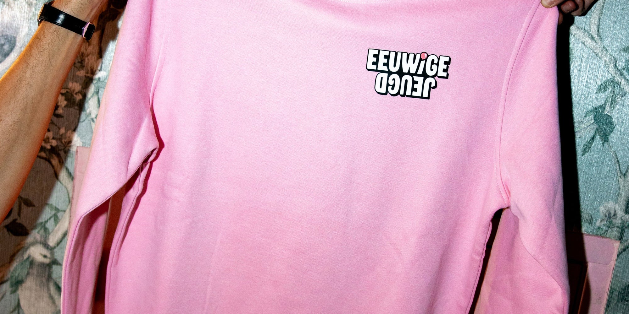 een Lellebel crewneck trui!